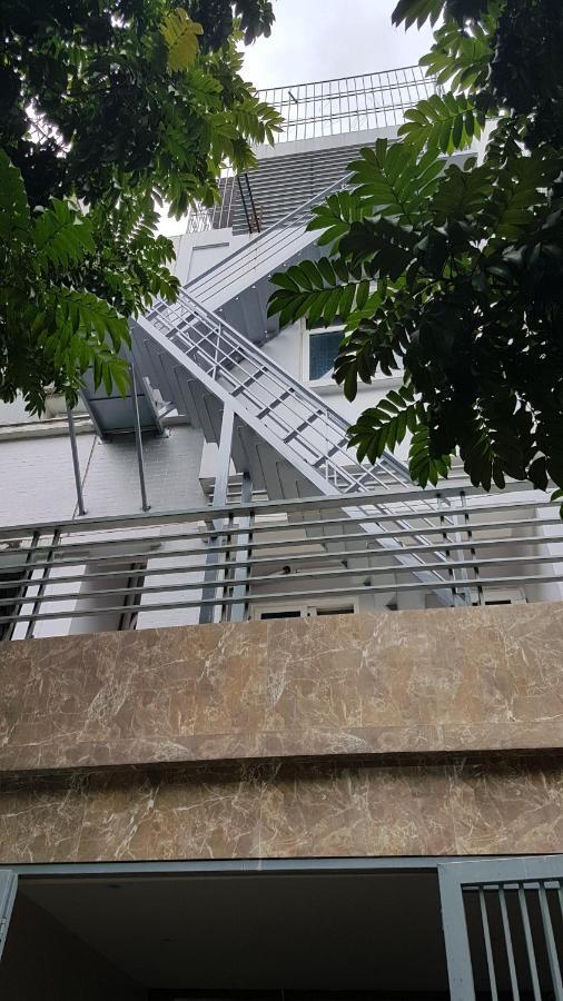Khách sạn tình yêu gần Bệnh viện đa khoa Hà Đông Hà Nội Ngoại thất bức ảnh